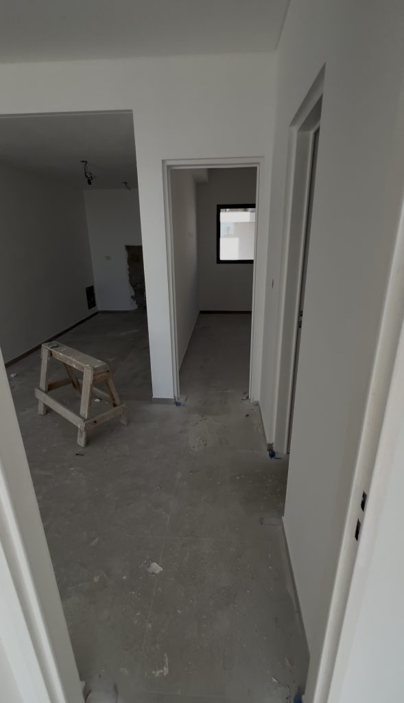 Departamento de tres ambientes en venta con linda vista al mar