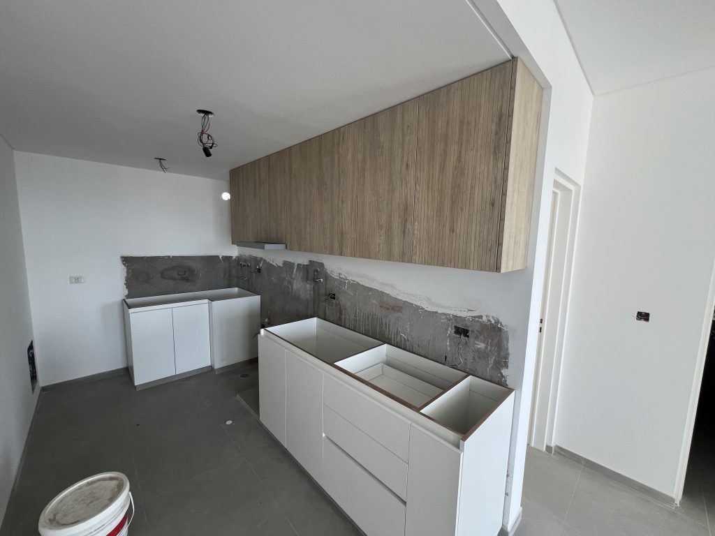 Departamento de tres ambientes en venta con linda vista al mar