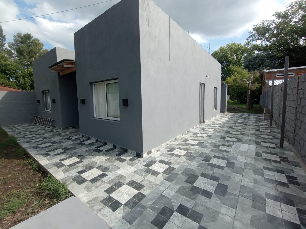 Venta casa con pileta San Vicente a estrenar quinta