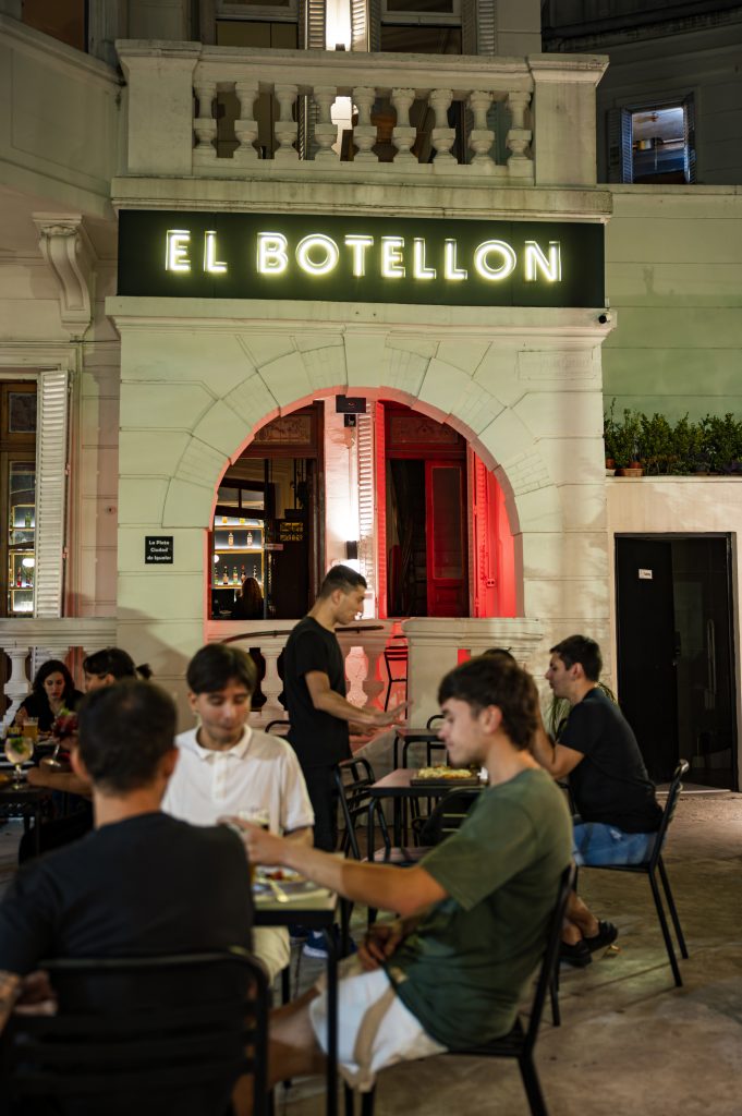 Fondo De Comercio Resto Bar En Funcionamiento.