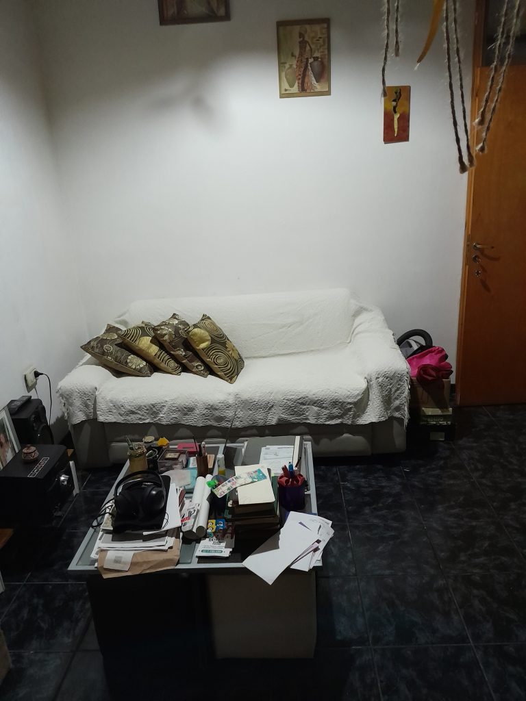 Casa 2 Plantas. Apto 2 familias ó Profesional.