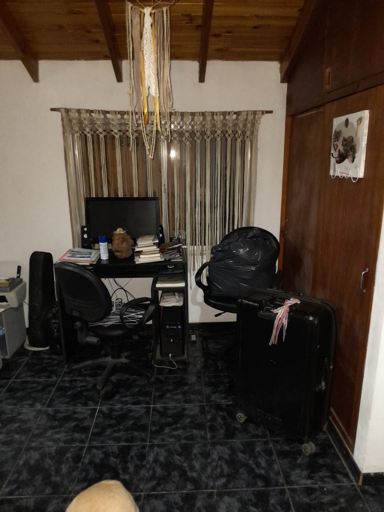 Casa 2 Plantas. Apto 2 familias ó Profesional.