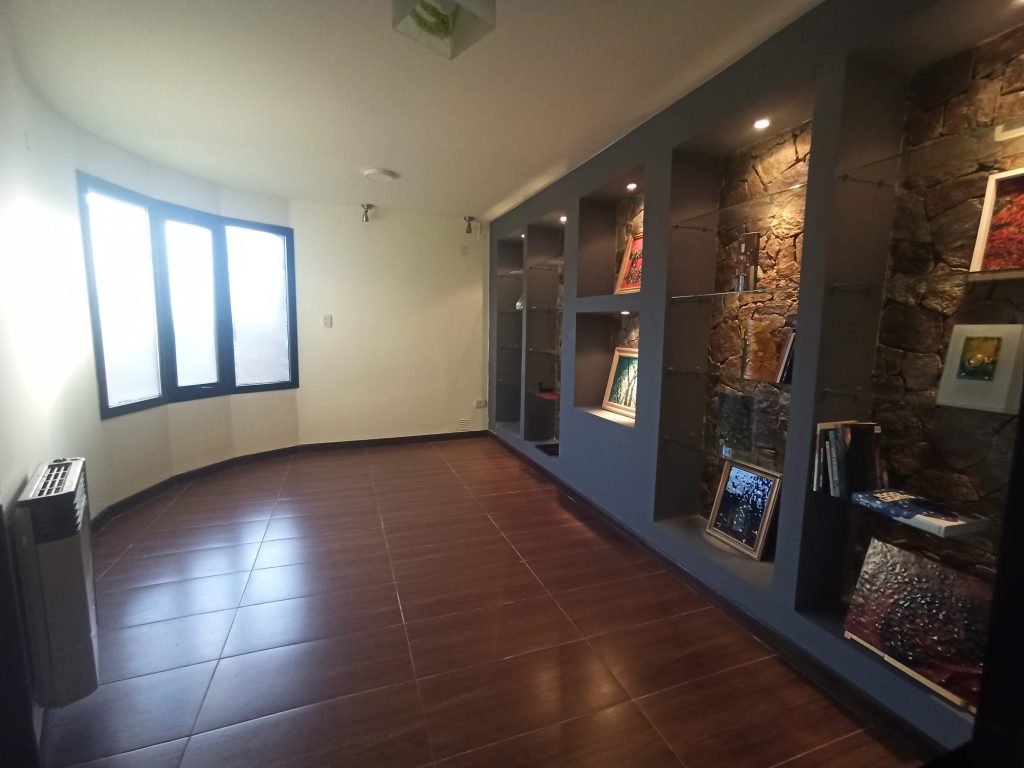 Dueña vende casa en Bajo La Viña, Jujuy