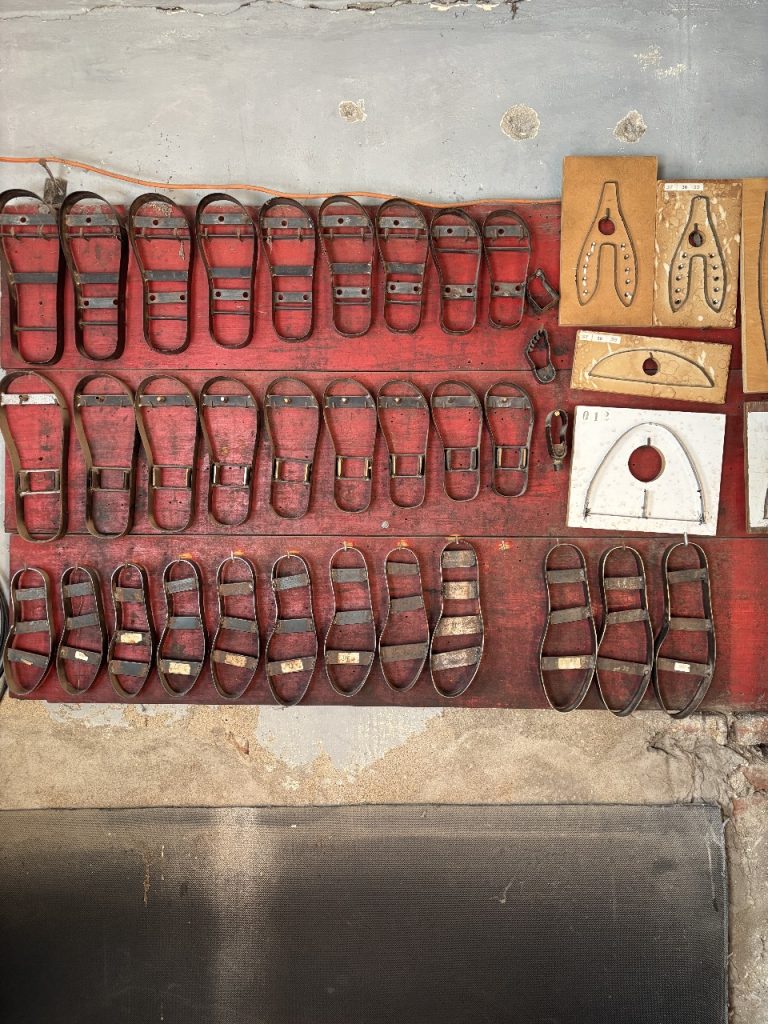 VENDO FONDO DE COMERCIO: FÁBRICA DE ALPARGATAS