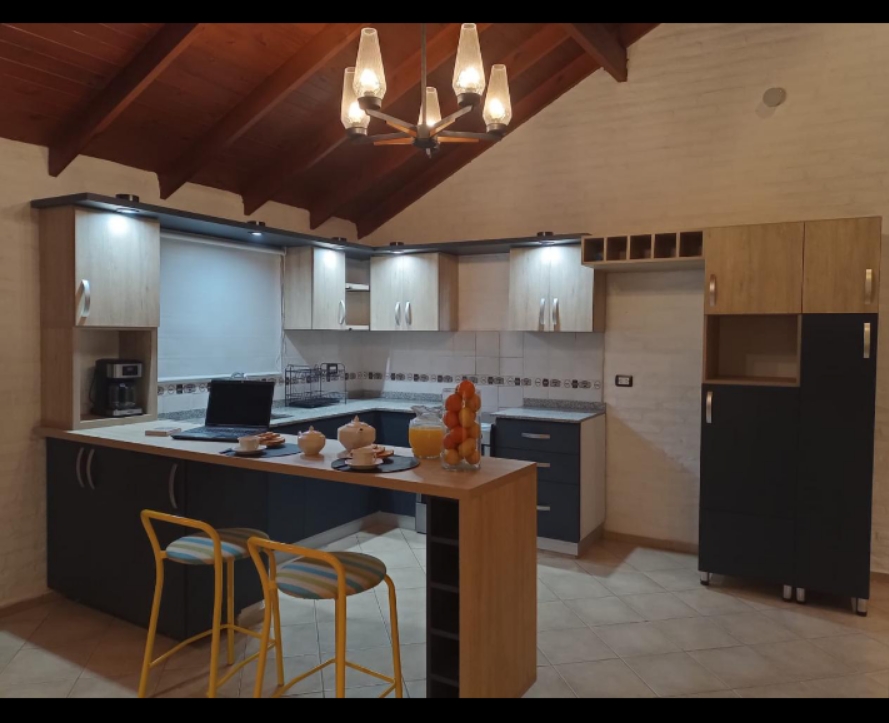 Hermosa Casa. Dueño vende.Villa Giardino.Córdoba