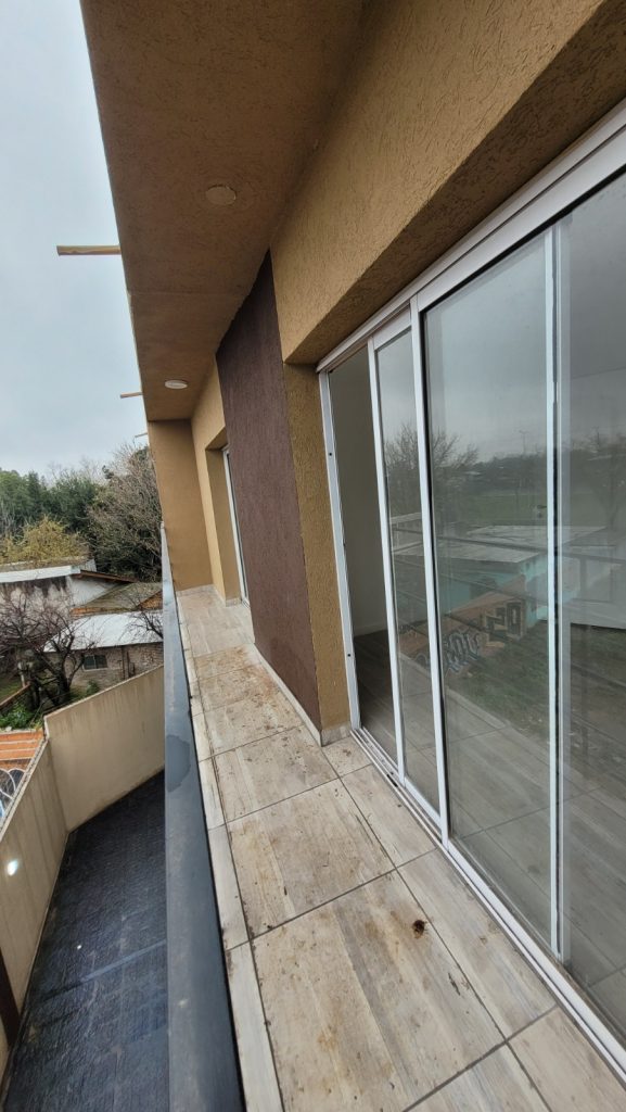 Venta de ph en pilar mínimo anticipo.tomo vehículo en parte de pago.