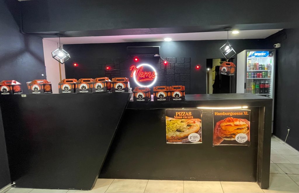 Vendo rotisería completa