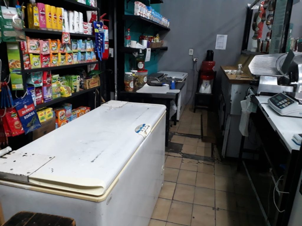 Fiambreria/Almacen - Fondo de Comercio en venta- San Antonio de Padua