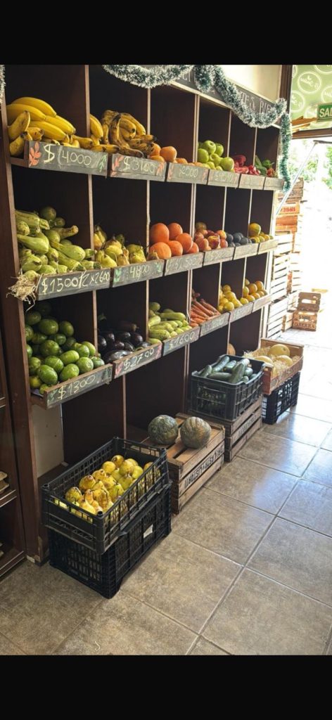 VENDO FONDO DE COMERCIO VERDULERIA/ALMACEN NATURAL