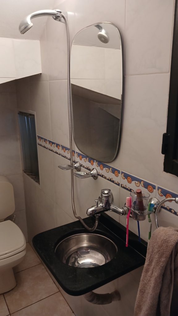 Vendo Casa inmejorable ubicación. A media cuadra bulevar piacentini