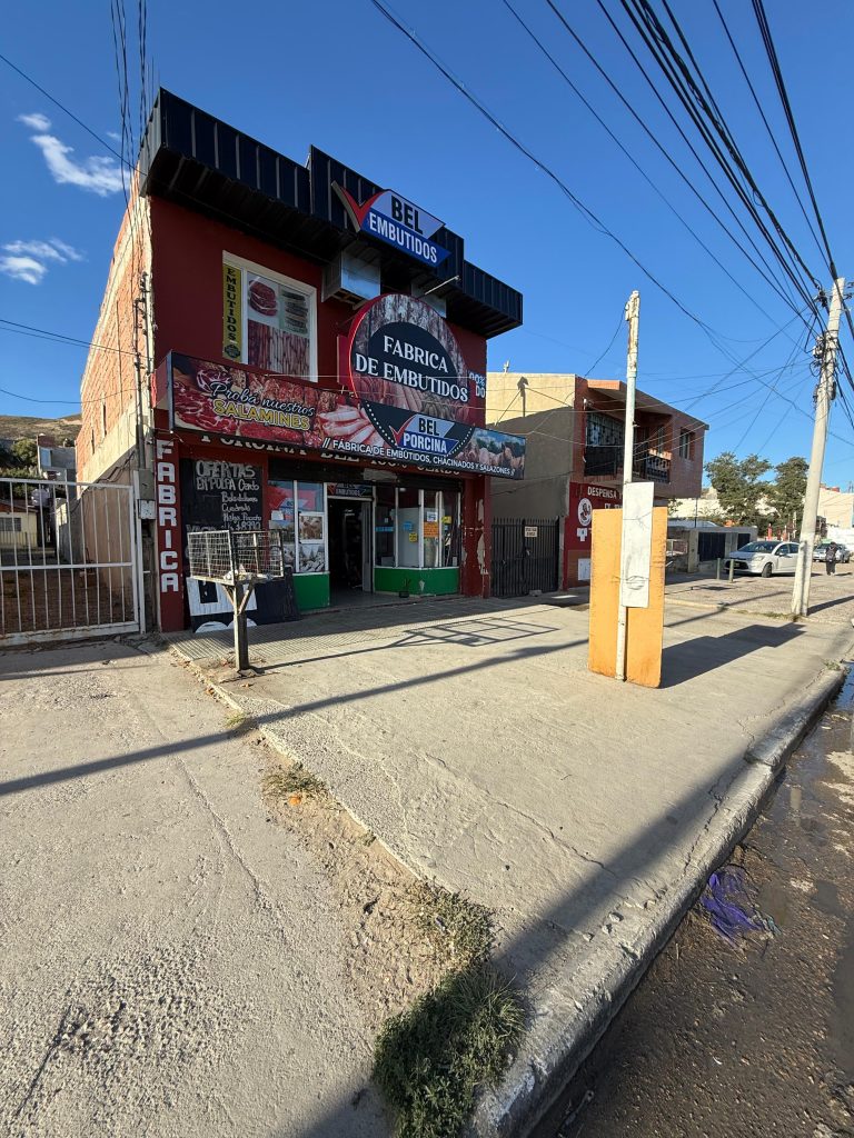 Vendo-permuto por vehículo FONDO DE COMERCIO LISTO PARA SEGUIR TRABAJANDO...