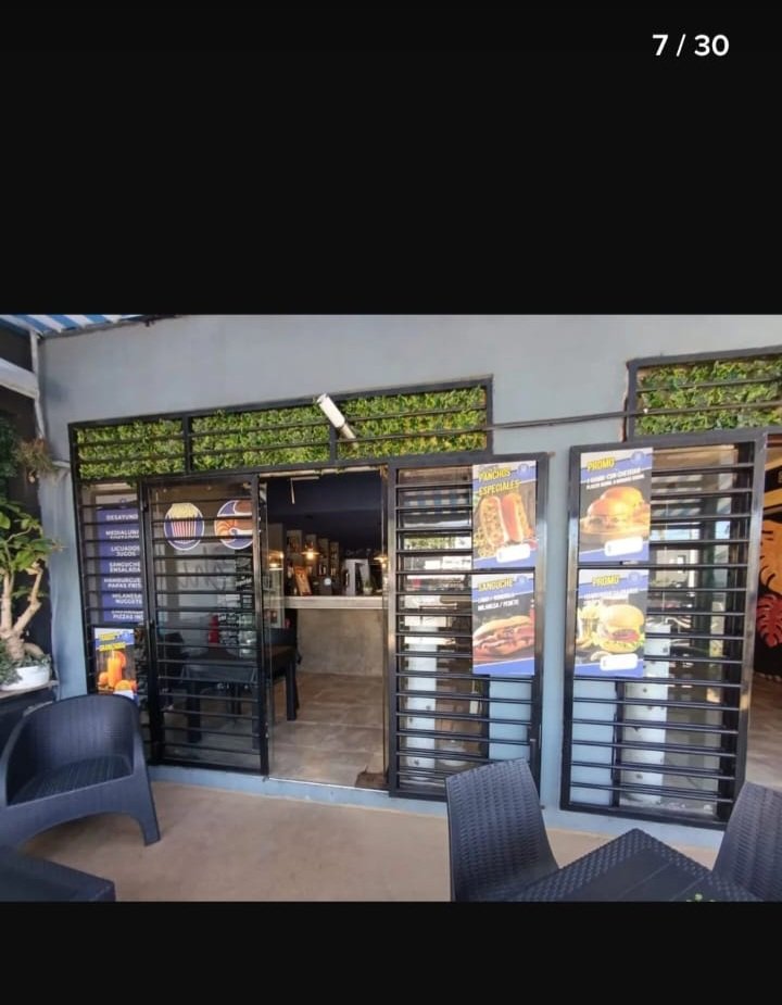 Fondo de comercio casa de comidas