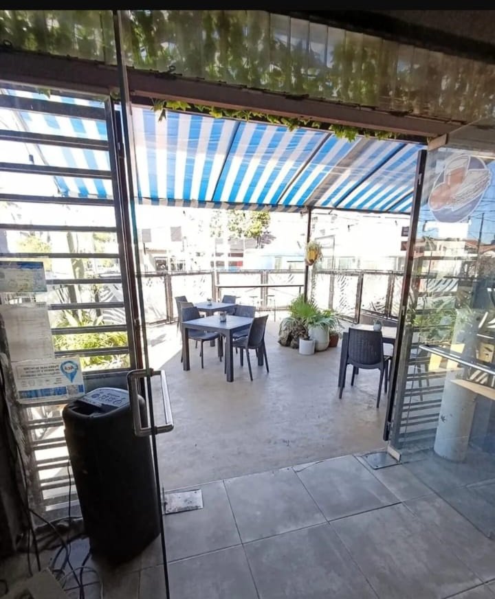 Fondo de comercio casa de comidas