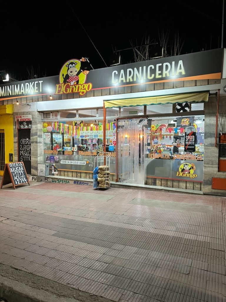 2 SUCURSALES CARNICERIA&MINIMARKET SE VENDEN JUNTOS O SEPARADOS