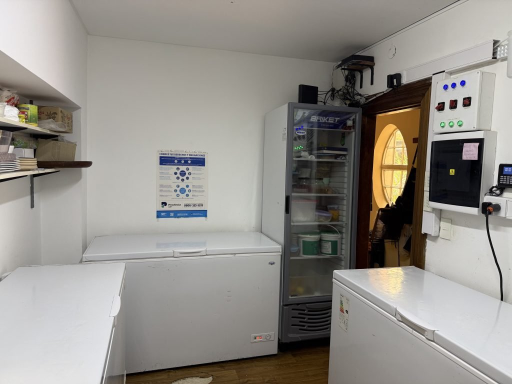 Heladeria y Cafetería